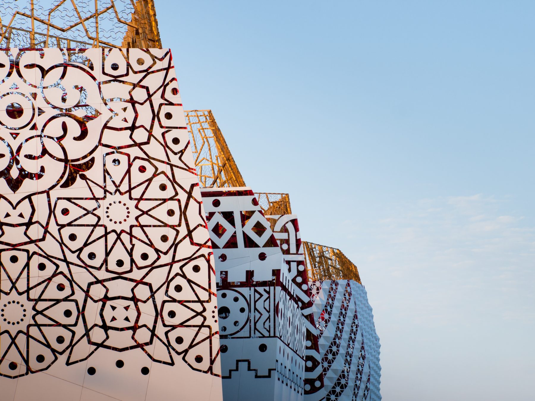 Metal na arquitetura: 7 formas de usar em projetos contemporâneos
